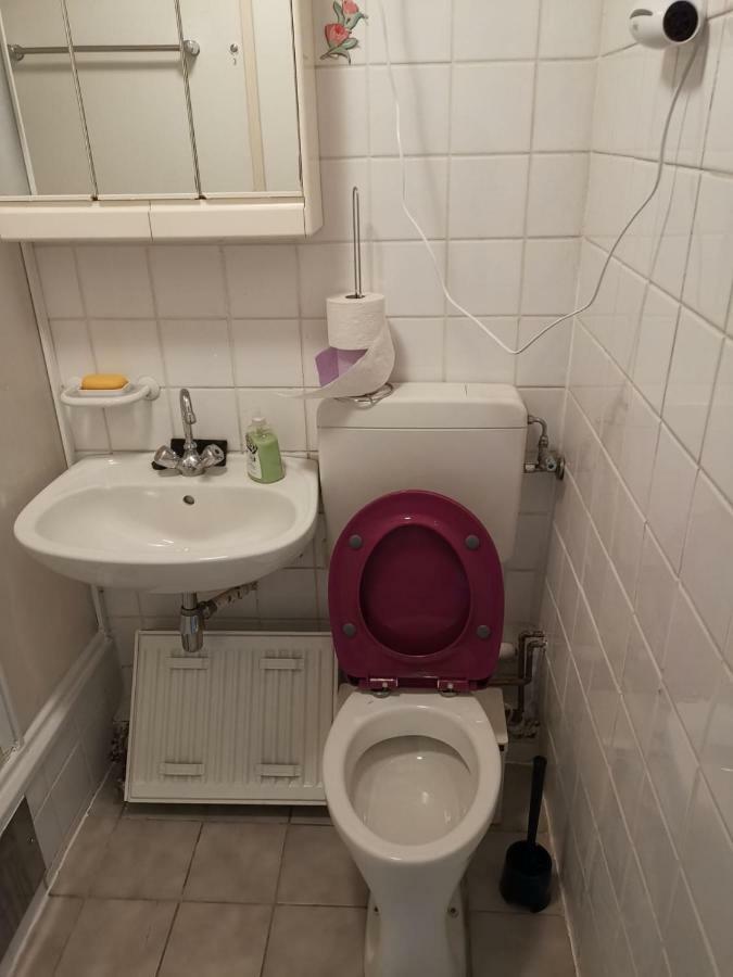 Ferienwohnung Hietzing Vienna Esterno foto